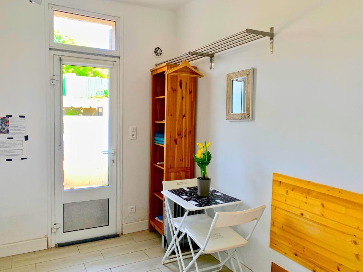 Blue Summer Vibes Mini Studio For Two, Ac, Parking, Beach At 50M, Spa Access -2 Λα Σιοτά Εξωτερικό φωτογραφία