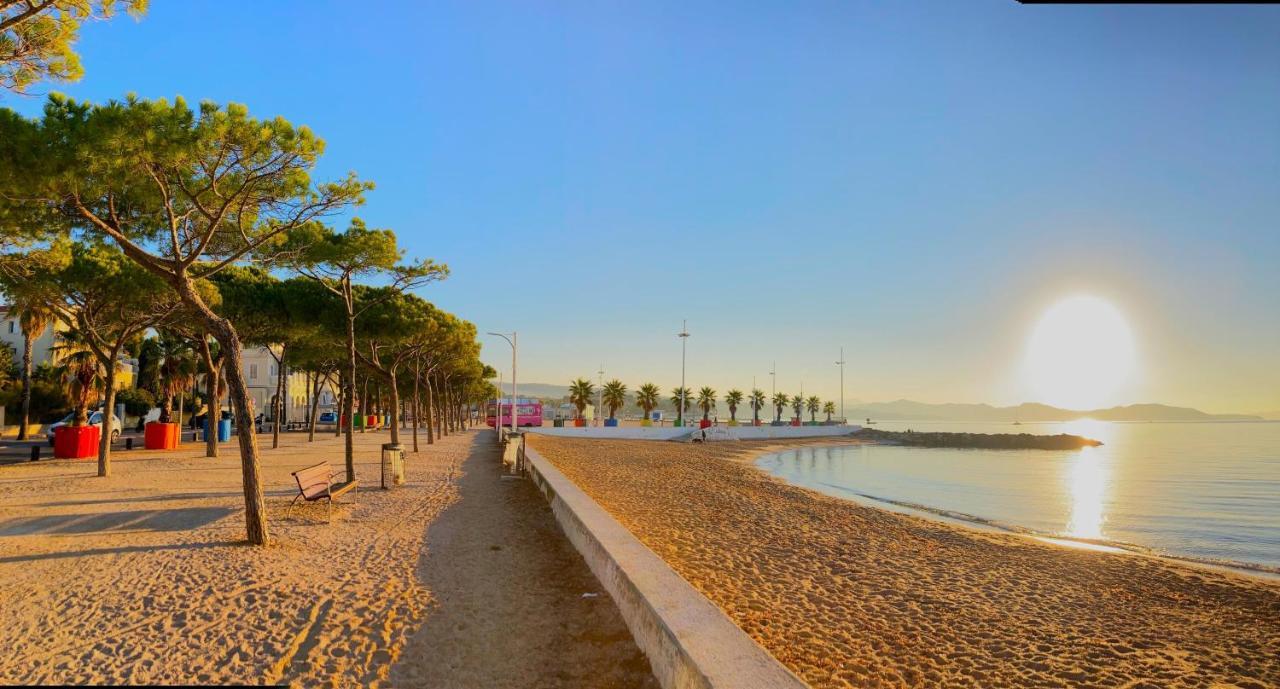 Blue Summer Vibes Mini Studio For Two, Ac, Parking, Beach At 50M, Spa Access -2 Λα Σιοτά Εξωτερικό φωτογραφία