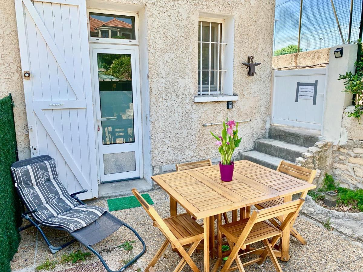 Blue Summer Vibes Mini Studio For Two, Ac, Parking, Beach At 50M, Spa Access -2 Λα Σιοτά Εξωτερικό φωτογραφία
